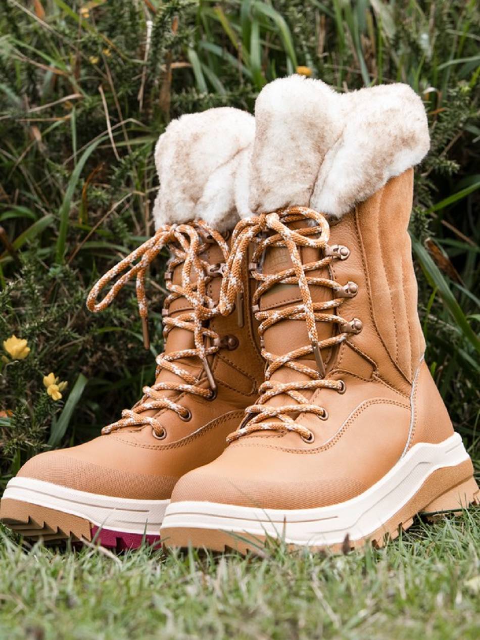 Women\'s Roxy Kaori Lace-Up Snow Boots Brown | NZ_LW3414